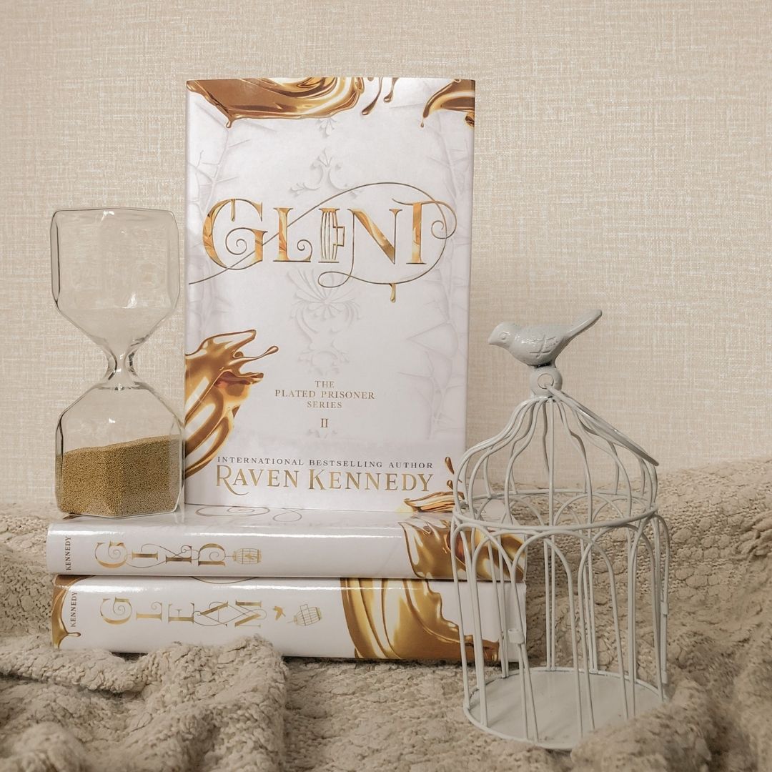 Review: Glint by Raven Kennedy